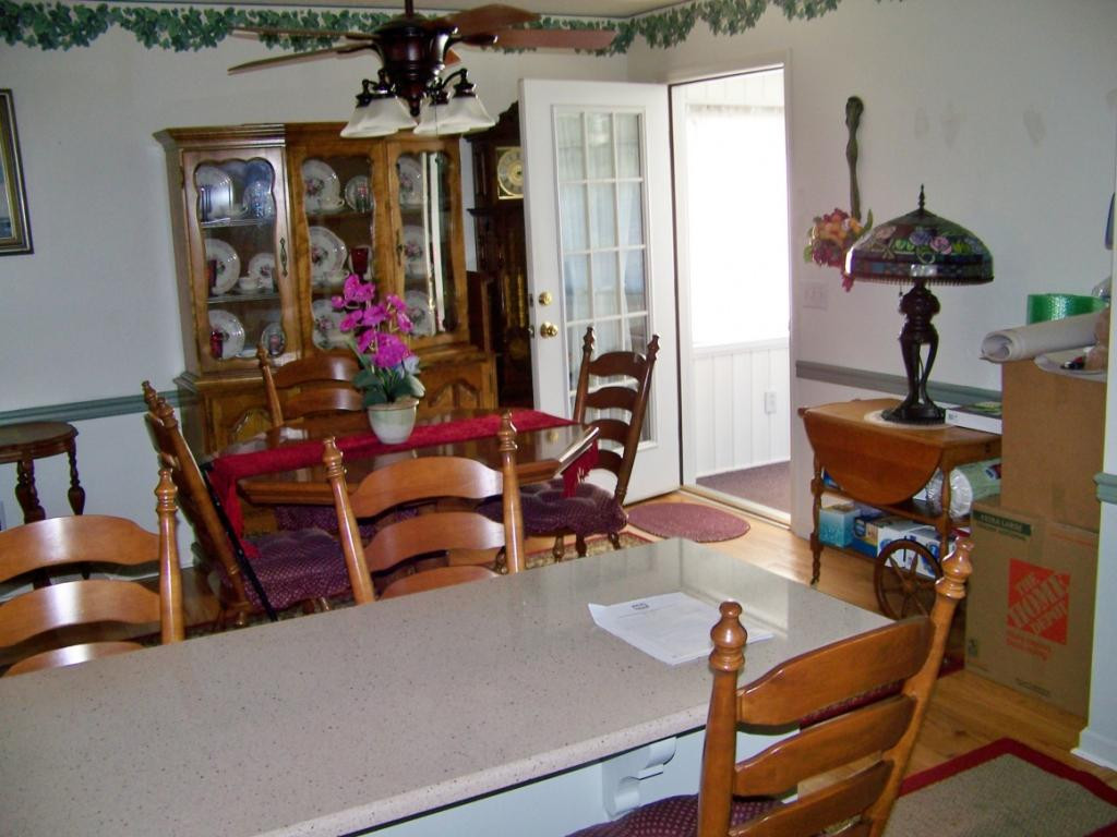 2517 Devault Bridge Road Piney Flats, TN 37686 - Photo 5 of 22 Kitchen towards Dining Area