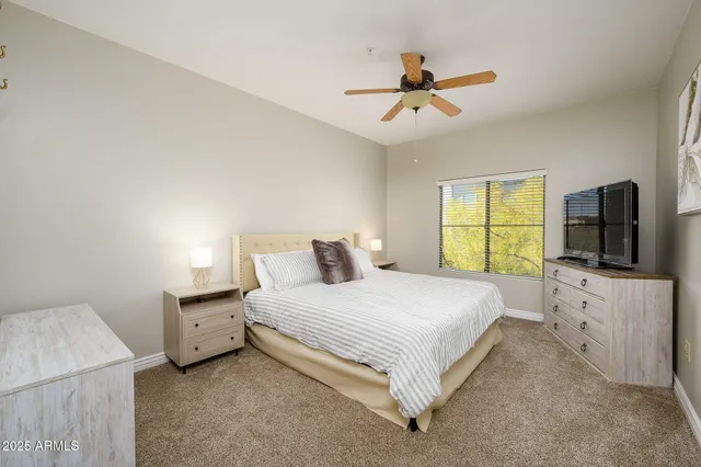 $425,000 | 5450 East Deer Valley Drive, Unit 3008, Phoenix, AZ 85054