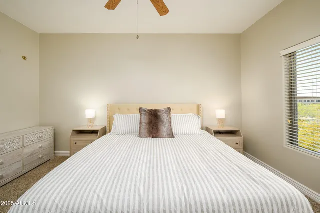 $425,000 | 5450 East Deer Valley Drive, Unit 3008, Phoenix, AZ 85054