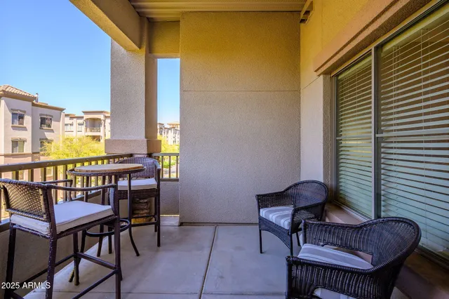 $425,000 | 5450 East Deer Valley Drive, Unit 3008, Phoenix, AZ 85054