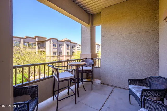 $425,000 | 5450 East Deer Valley Drive, Unit 3008, Phoenix, AZ 85054
