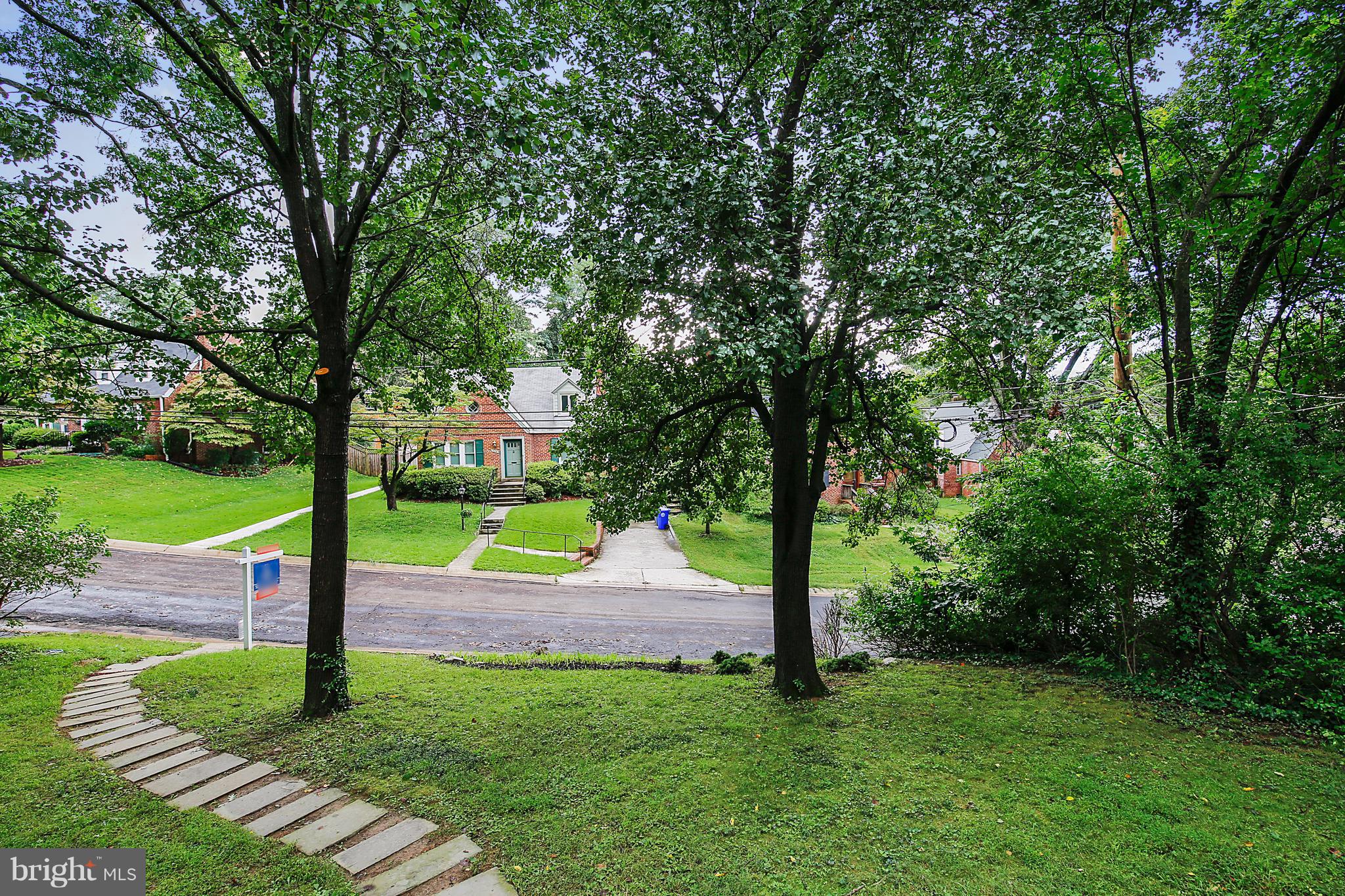305 Wayne Place Silver Spring, MD 20910 - Photo 25 of 29 a view of a park with a tree