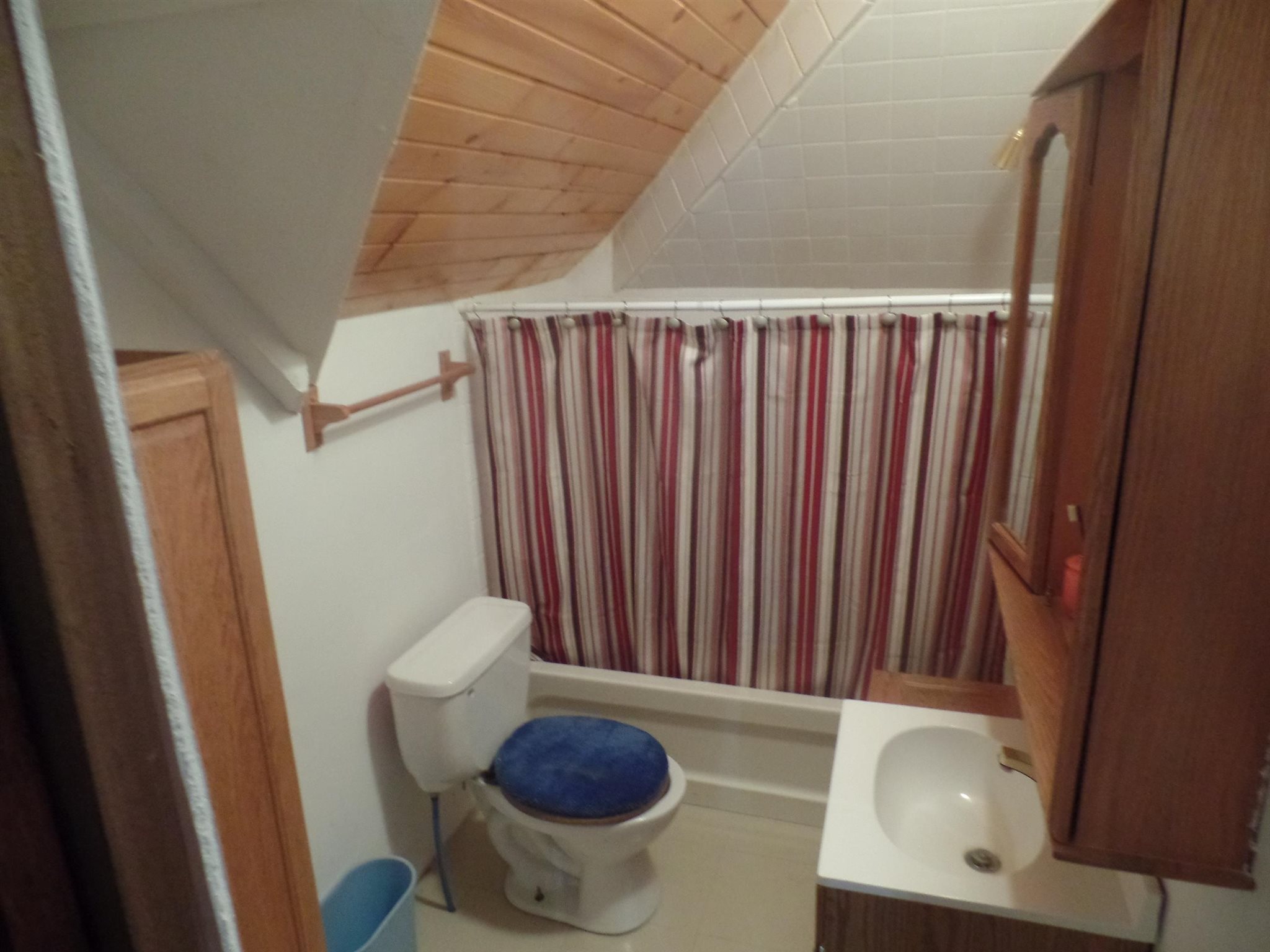 715 South Baseline Road Bloomfield, IN 47424 - Photo 16 of 36 Gallery Image 16