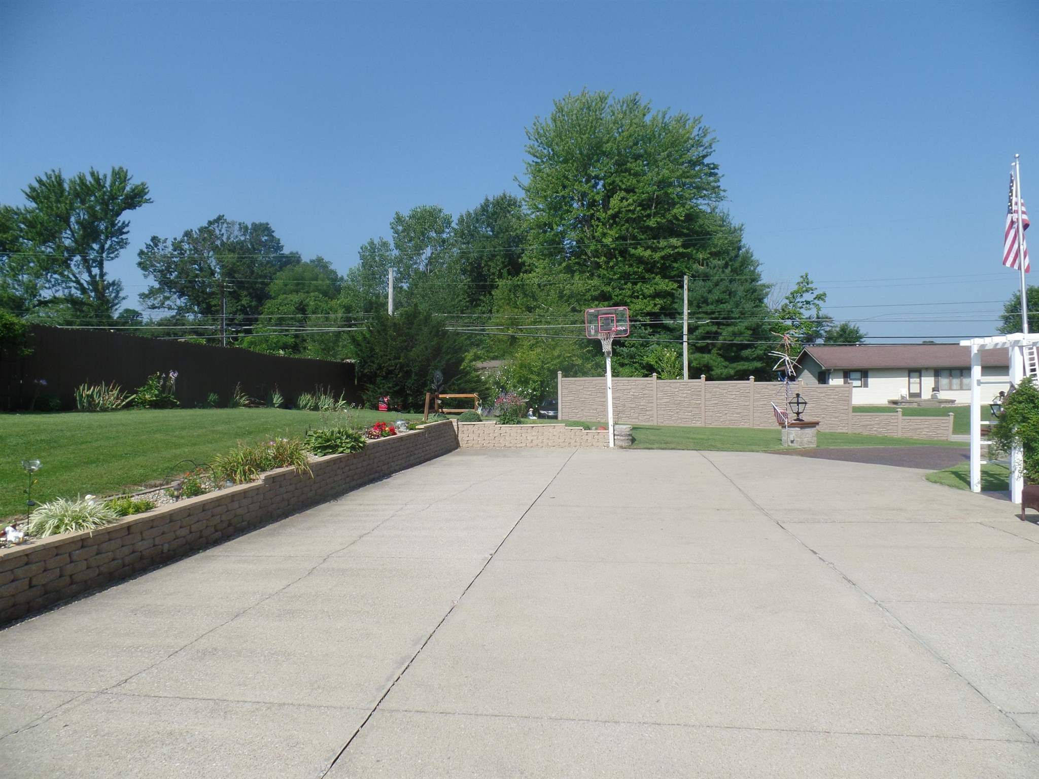 715 South Baseline Road Bloomfield, IN 47424 - Photo 32 of 36 Gallery Image 32