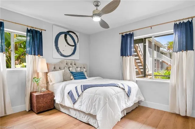 $3,200 | 1275 7th Avenue North, Unit 201, Naples, FL 34102