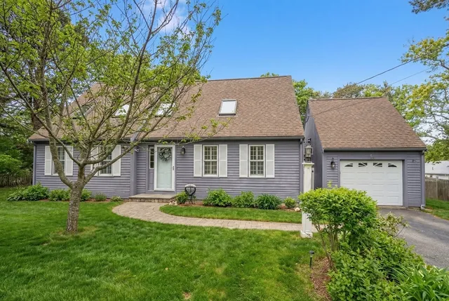 $975,000 | 118 Hokum Rock Road, Dennis, MA 02638