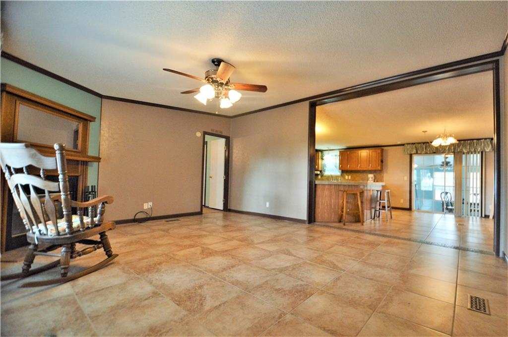 186 Hall Subdivision Road Montgomery, LA 71454 - Photo 7 of 25 Gallery Image 7