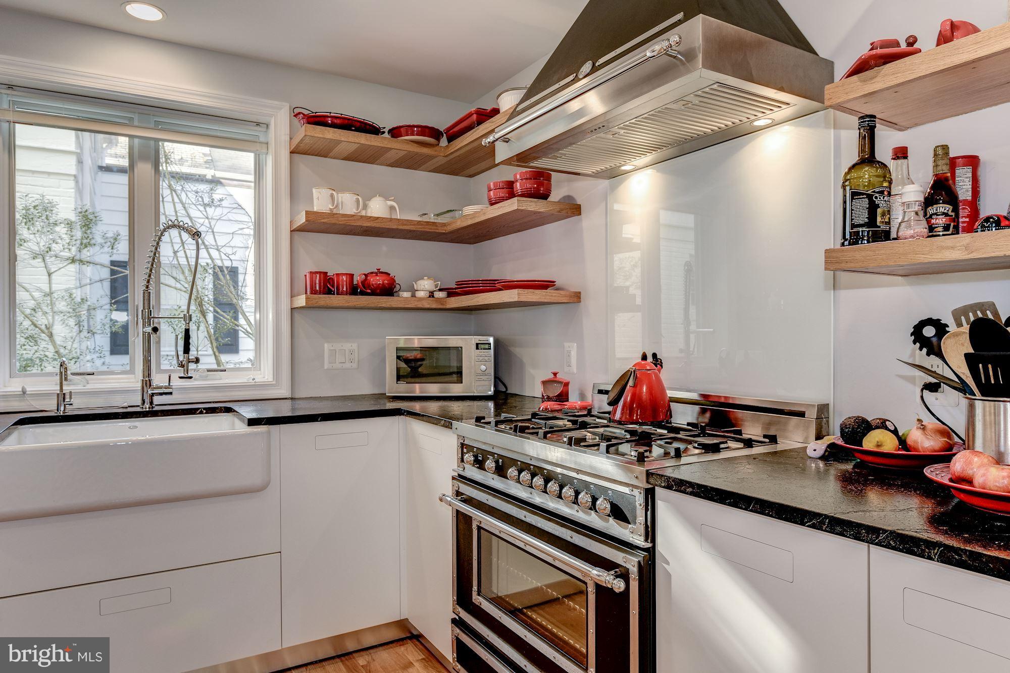 3735 Appleton Street Northwest Washington, DC 20016 - Photo 6 of 22 Kitchen