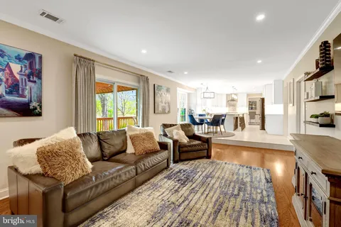 $1,500,000 | 1630 Lozano Drive, Vienna, VA 22182