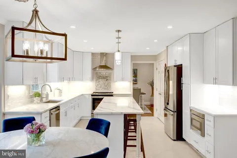 $1,500,000 | 1630 Lozano Drive, Vienna, VA 22182