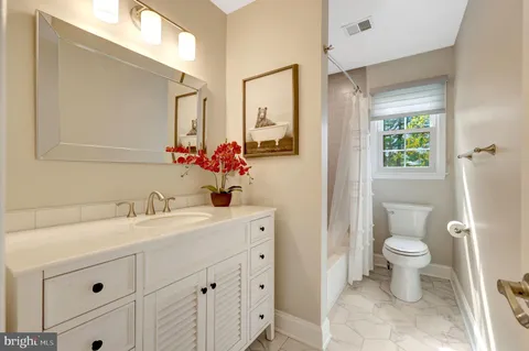 $1,500,000 | 1630 Lozano Drive, Vienna, VA 22182