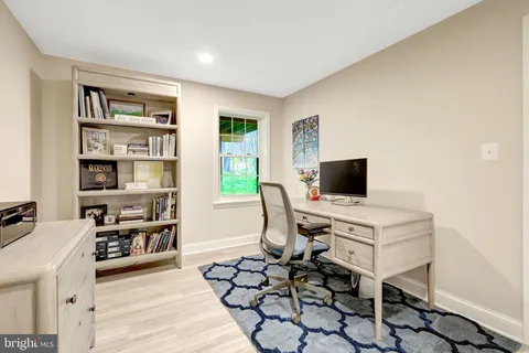 $1,500,000 | 1630 Lozano Drive, Vienna, VA 22182