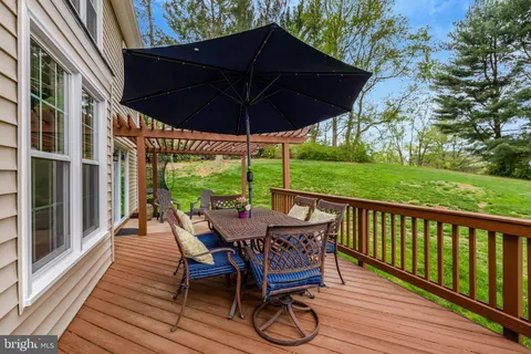 $1,500,000 | 1630 Lozano Drive, Vienna, VA 22182