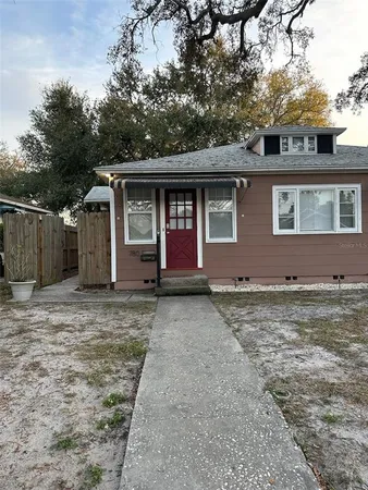 $2,100 | 780 27th Avenue North, St. Petersburg, FL 33704
