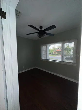 $2,100 | 780 27th Avenue North, St. Petersburg, FL 33704