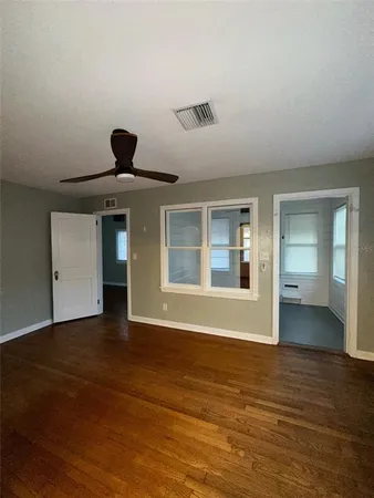 $2,100 | 780 27th Avenue North, St. Petersburg, FL 33704