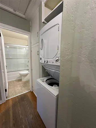 $2,100 | 780 27th Avenue North, St. Petersburg, FL 33704