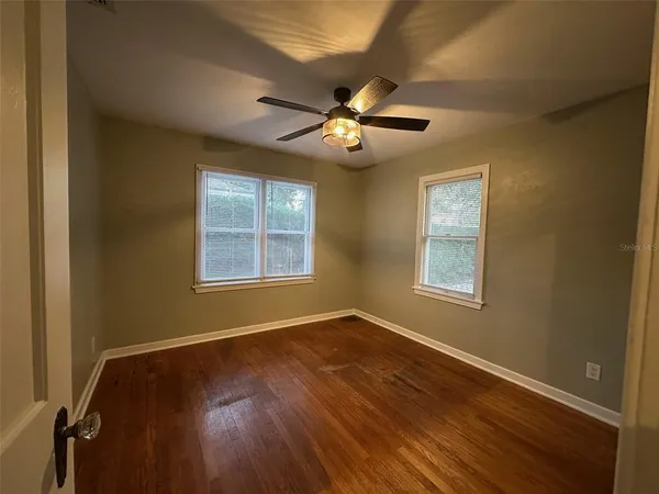 $2,100 | 780 27th Avenue North, St. Petersburg, FL 33704