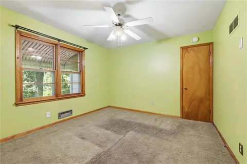 $155,000 | 2816 South Overton Avenue, Independence, MO 64052