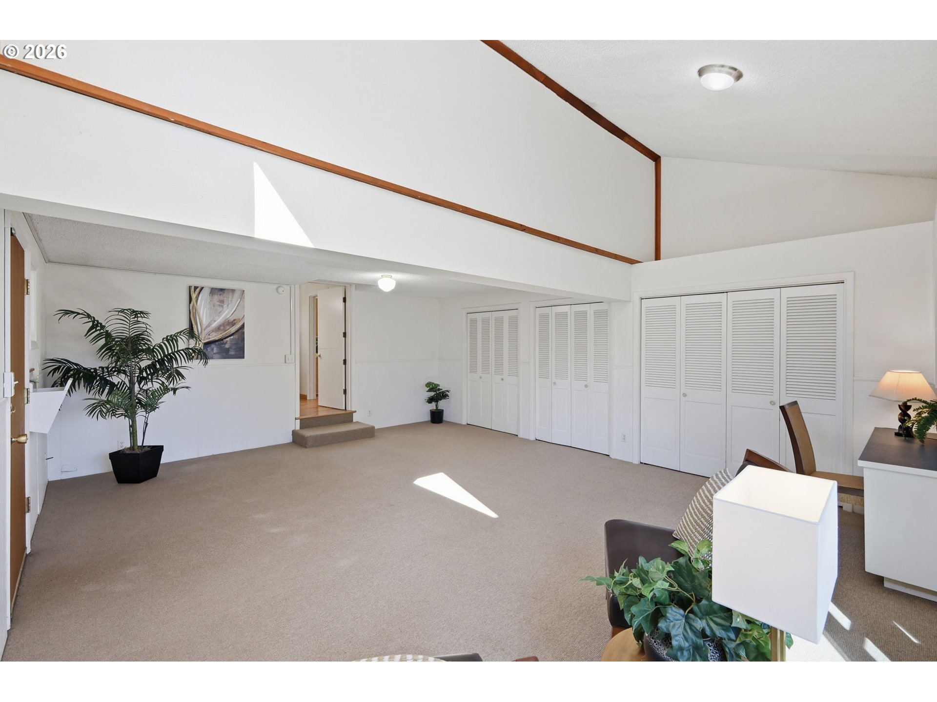 1090 Corydon Street Eugene, OR 97401 - Photo 23 of 47 Family Room