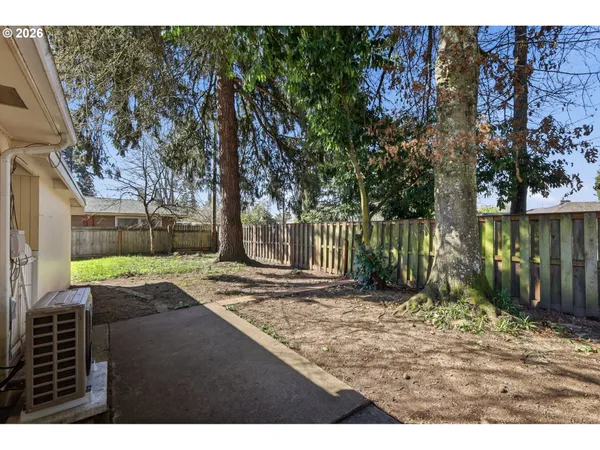 $610,000 | 1090 Corydon Street, Eugene, OR 97401