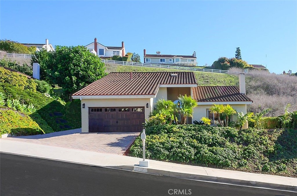 29422 Indian Valley Road Rancho Palos Verdes, CA 90275 - Photo 5 of 37