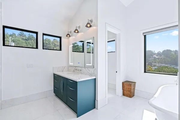 $2,898,000 | 1016 Escalero Avenue, Pacifica, CA 94044