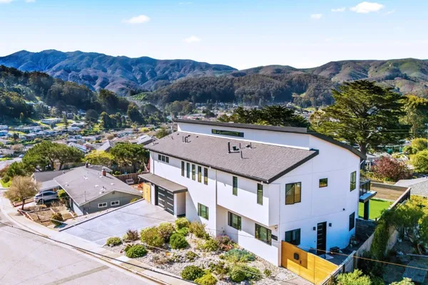 $2,898,000 | 1016 Escalero Avenue, Pacifica, CA 94044