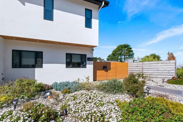 $2,898,000 | 1016 Escalero Avenue, Pacifica, CA 94044