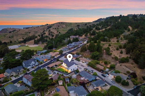 $2,898,000 | 1016 Escalero Avenue, Pacifica, CA 94044
