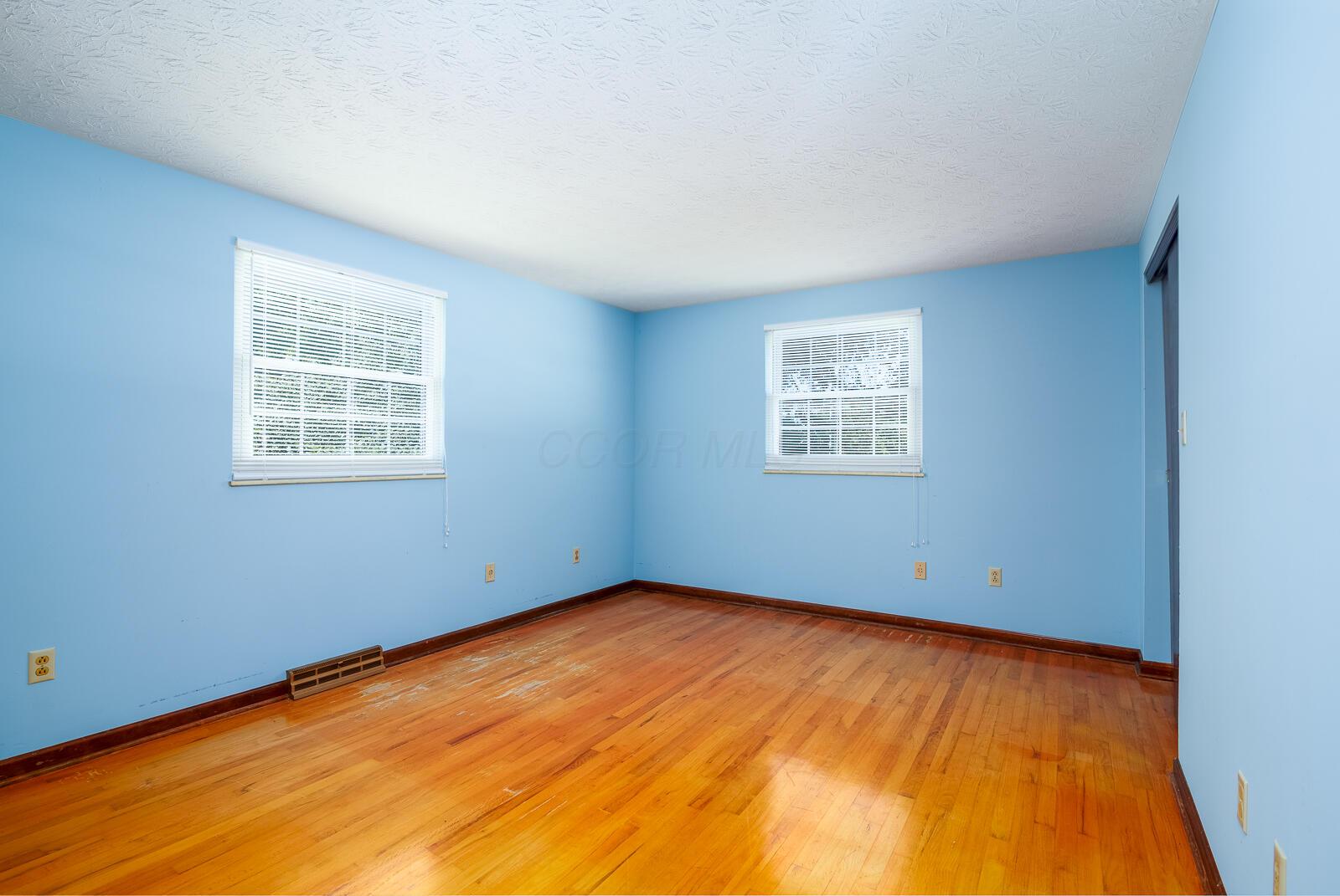 5881 Hughes Road Galena, OH 43021 - Photo 21 of 57 BEDROOM 2
