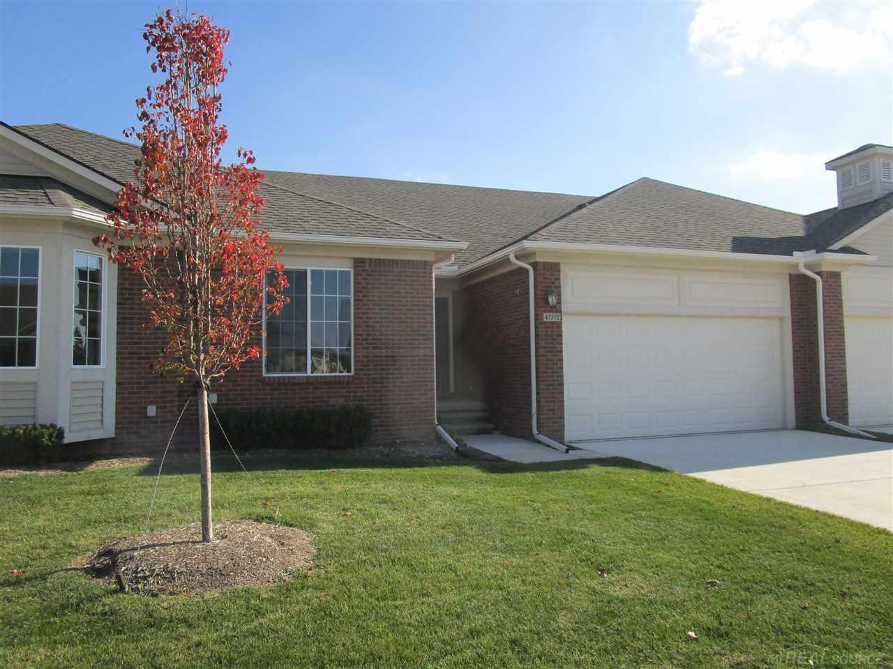 47372 Mariners New Baltimore, MI 48051 - Photo 1 of 14