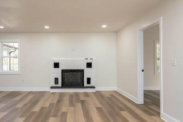 $299,999 | 520 Tennessee Street, Spring City, TN 37381