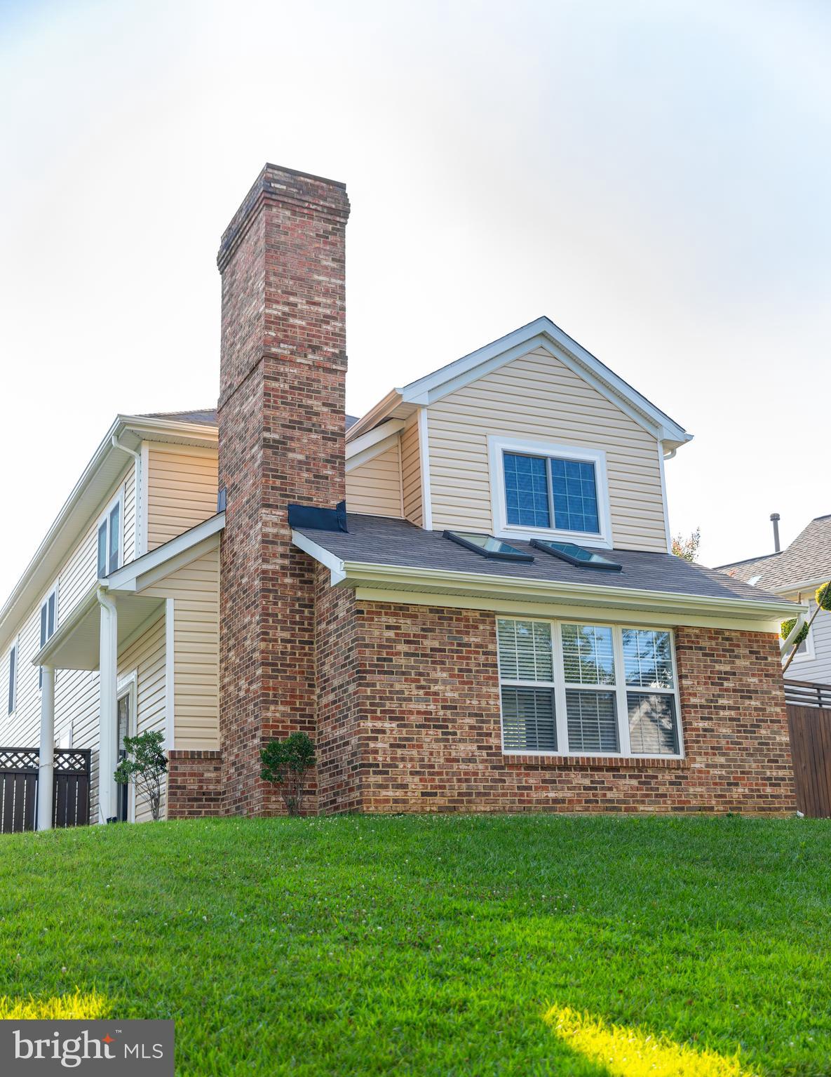 13618 Gresham Court Bowie, MD 20720 - Photo 3 of 41