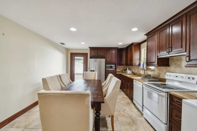 $9,000 | 424 Porpoise Point Drive, St. Augustine, FL 32084