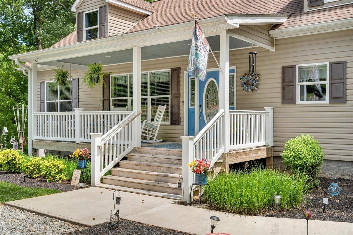 59 Camp Road Moneta, VA 24121 - Photo 2 of 46 Rocking Chair front porch welcomes you!