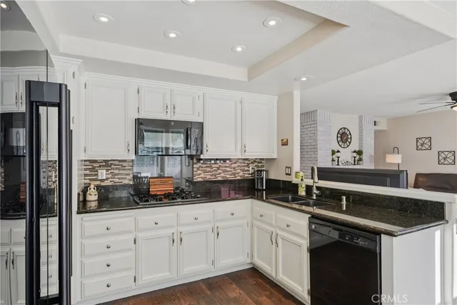 $849,900 | 2380 Bloomfield Lane, Corona, CA 92882