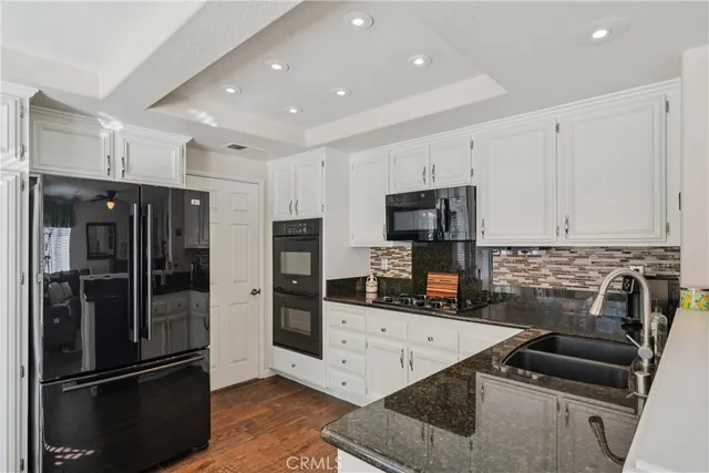 $849,900 | 2380 Bloomfield Lane, Corona, CA 92882