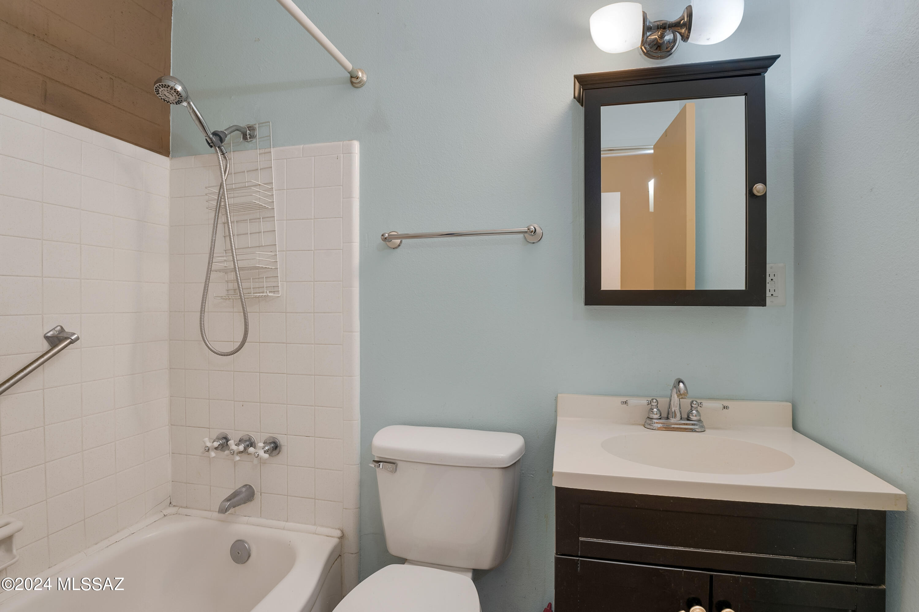 492 North Silverbell Road, Unit 492A Tucson, AZ 85745 - Photo 24 of 27