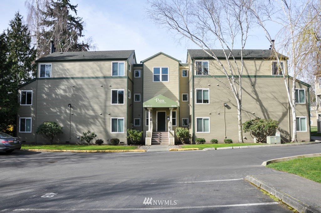 20330 Bothell Everett Highway, Unit C 203 Bothell, WA 98012 - Photo 2 of 24