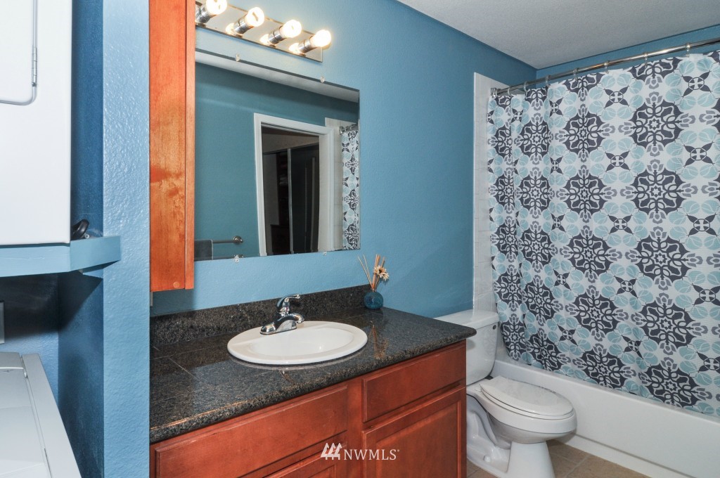 20330 Bothell Everett Highway, Unit C 203 Bothell, WA 98012 - Photo 15 of 24