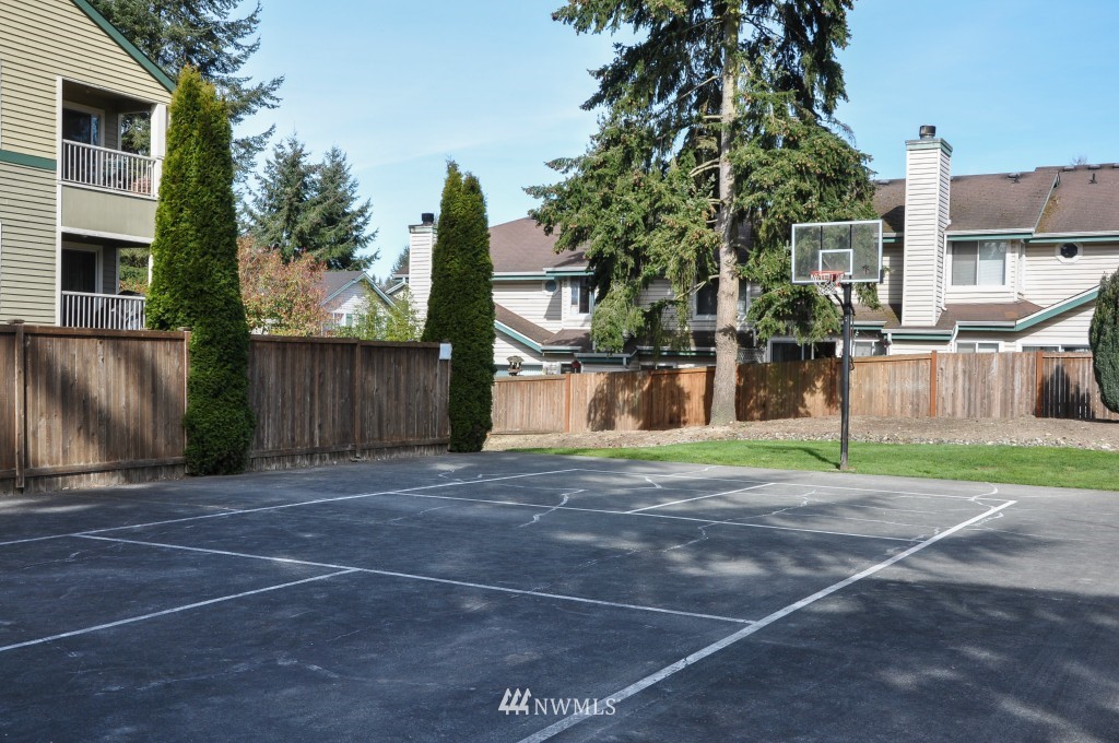 20330 Bothell Everett Highway, Unit C 203 Bothell, WA 98012 - Photo 22 of 24