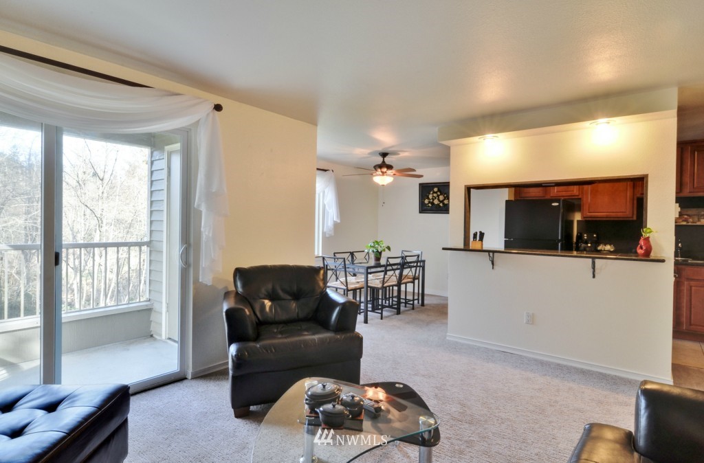 20330 Bothell Everett Highway, Unit C 203 Bothell, WA 98012 - Photo 5 of 24