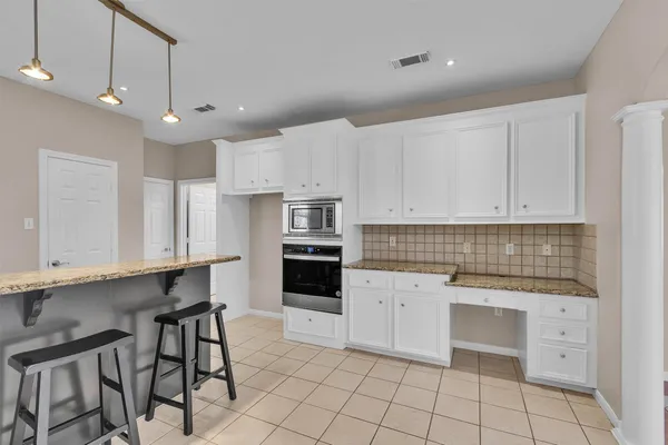 $385,000 | 12651 Capricornus, Willis, TX 77318