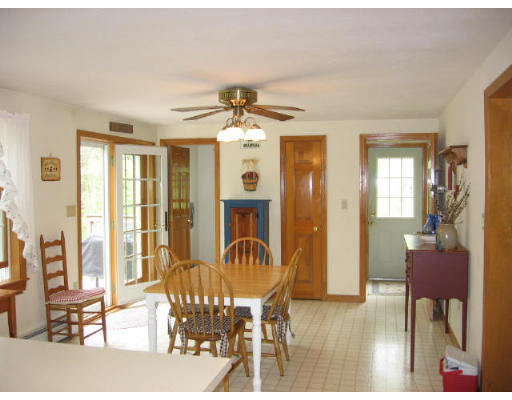 66 Borkum Road Spencer, MA 01562 - Photo 4 of 13 Gallery Image 4