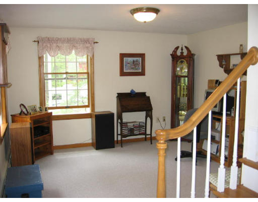 66 Borkum Road Spencer, MA 01562 - Photo 6 of 13 Gallery Image 6