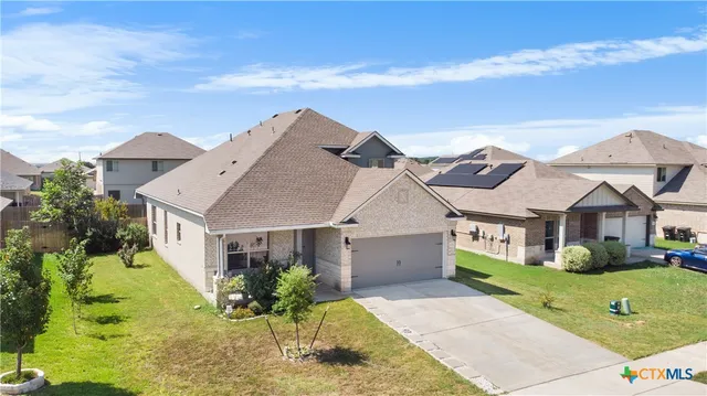 $380,000 | 406 Tapaderos Path, Killeen, TX 76542