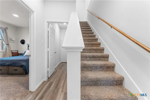 $380,000 | 406 Tapaderos Path, Killeen, TX 76542