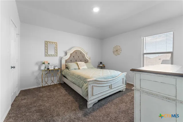 $380,000 | 406 Tapaderos Path, Killeen, TX 76542