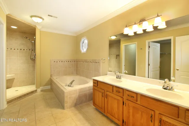 $399,900 | 1006 Middleton Place, Knoxville, TN 37923